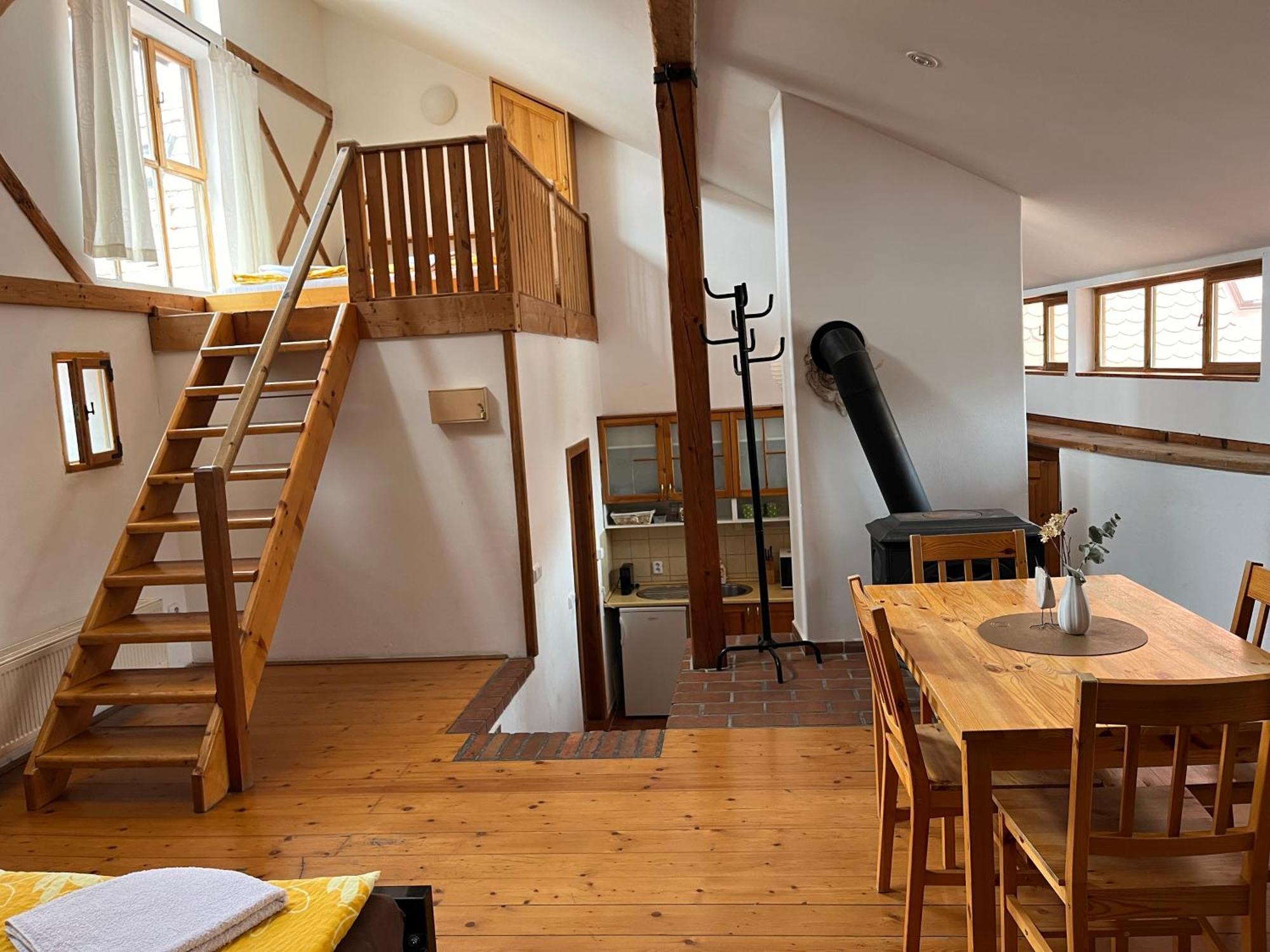 Travel Apartma Cesky Krumlov Exterior photo